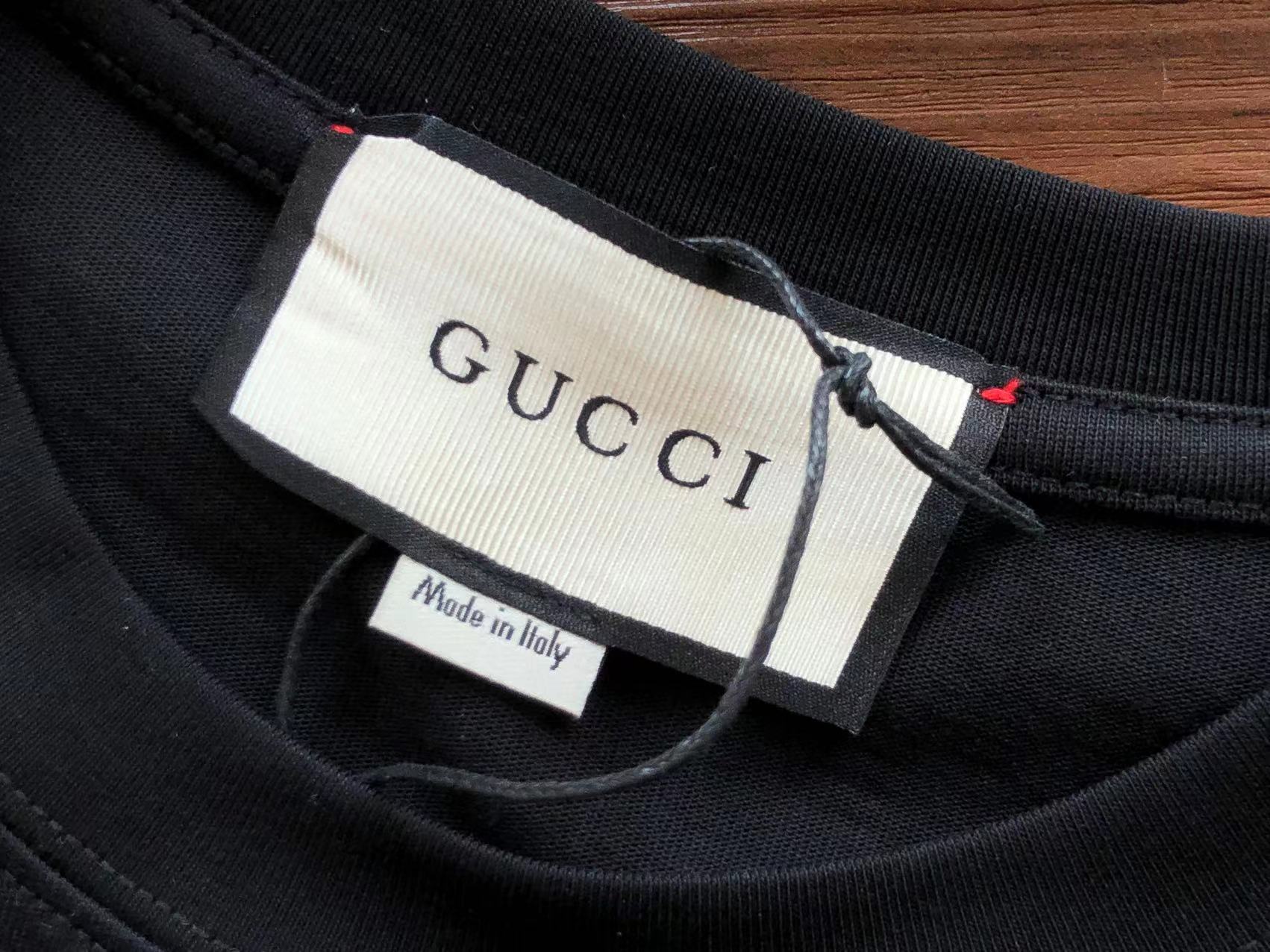 Gucci T-shirt