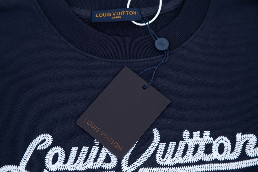 Louis Vuitton Sweatshirt