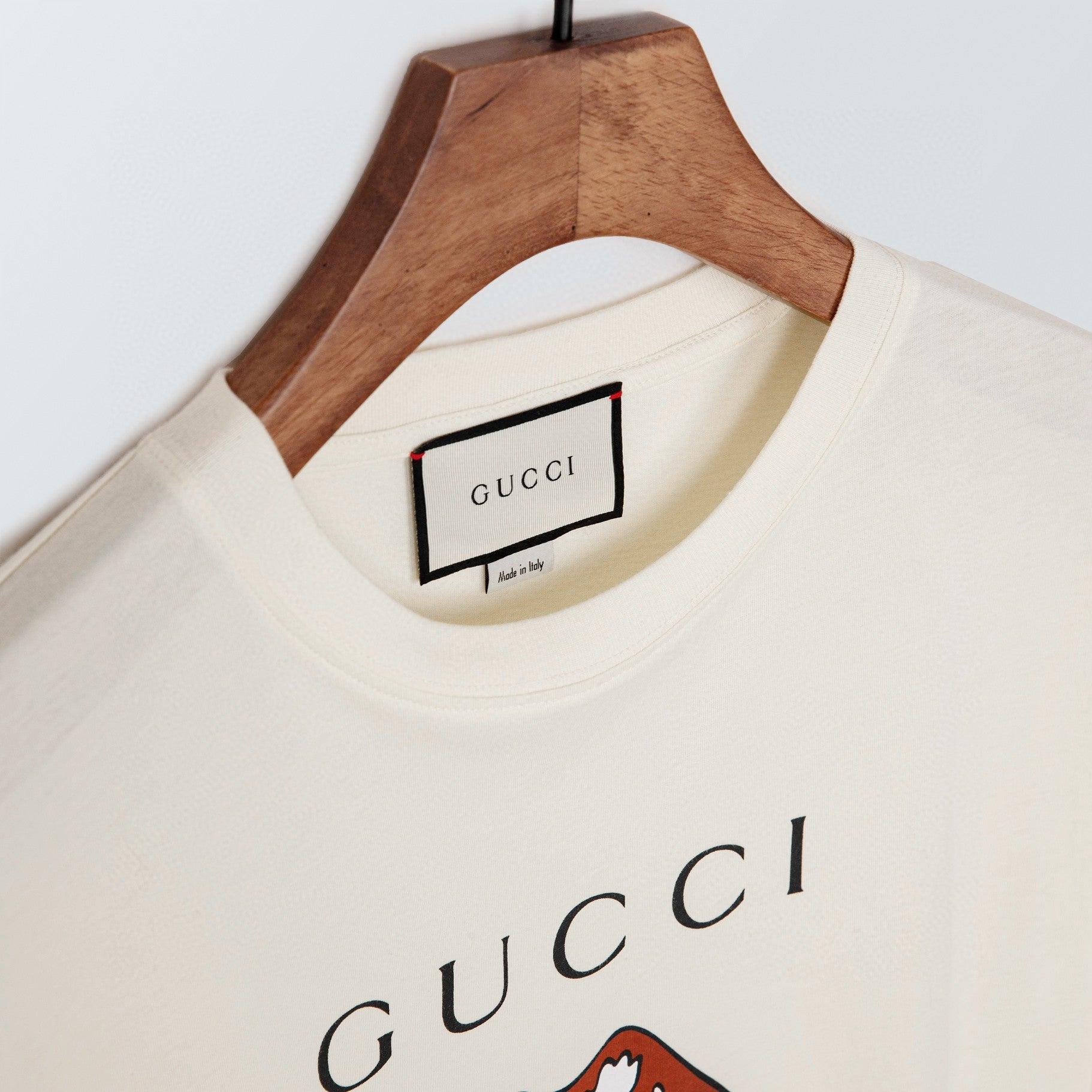Gucci T-shirt