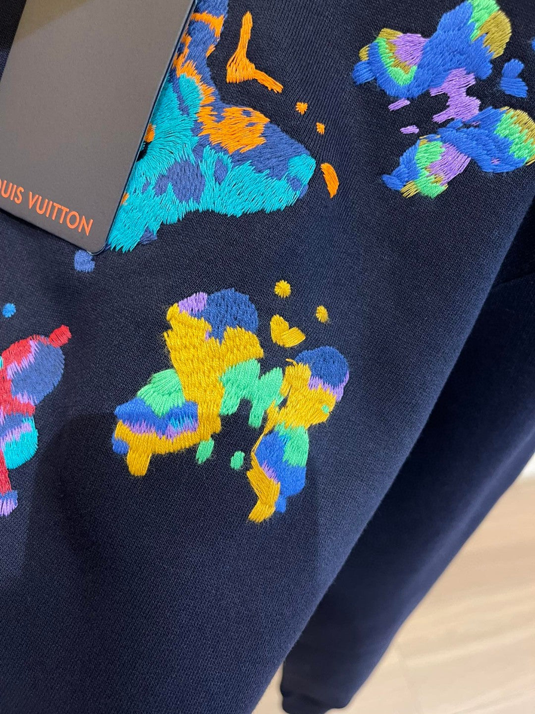 Louis Vuitton Sweatshirt