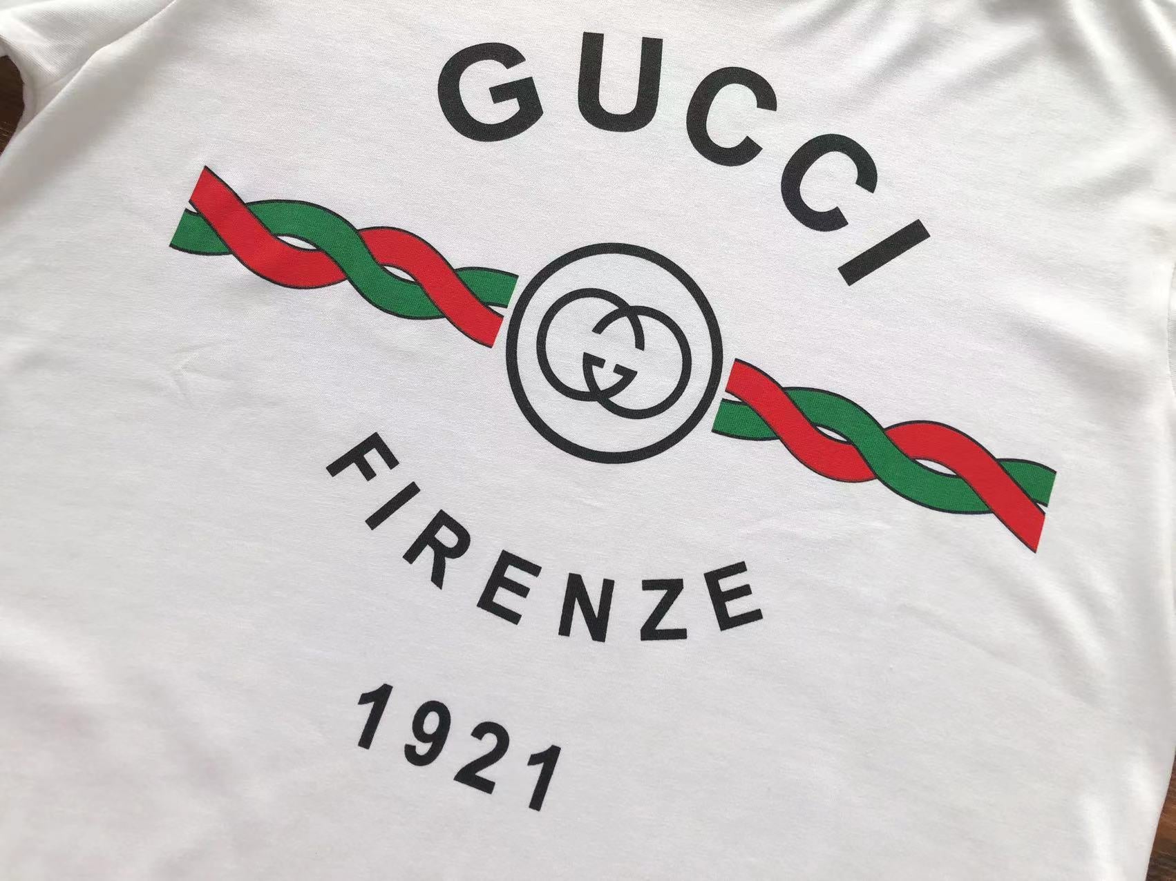 Gucci T-shirt