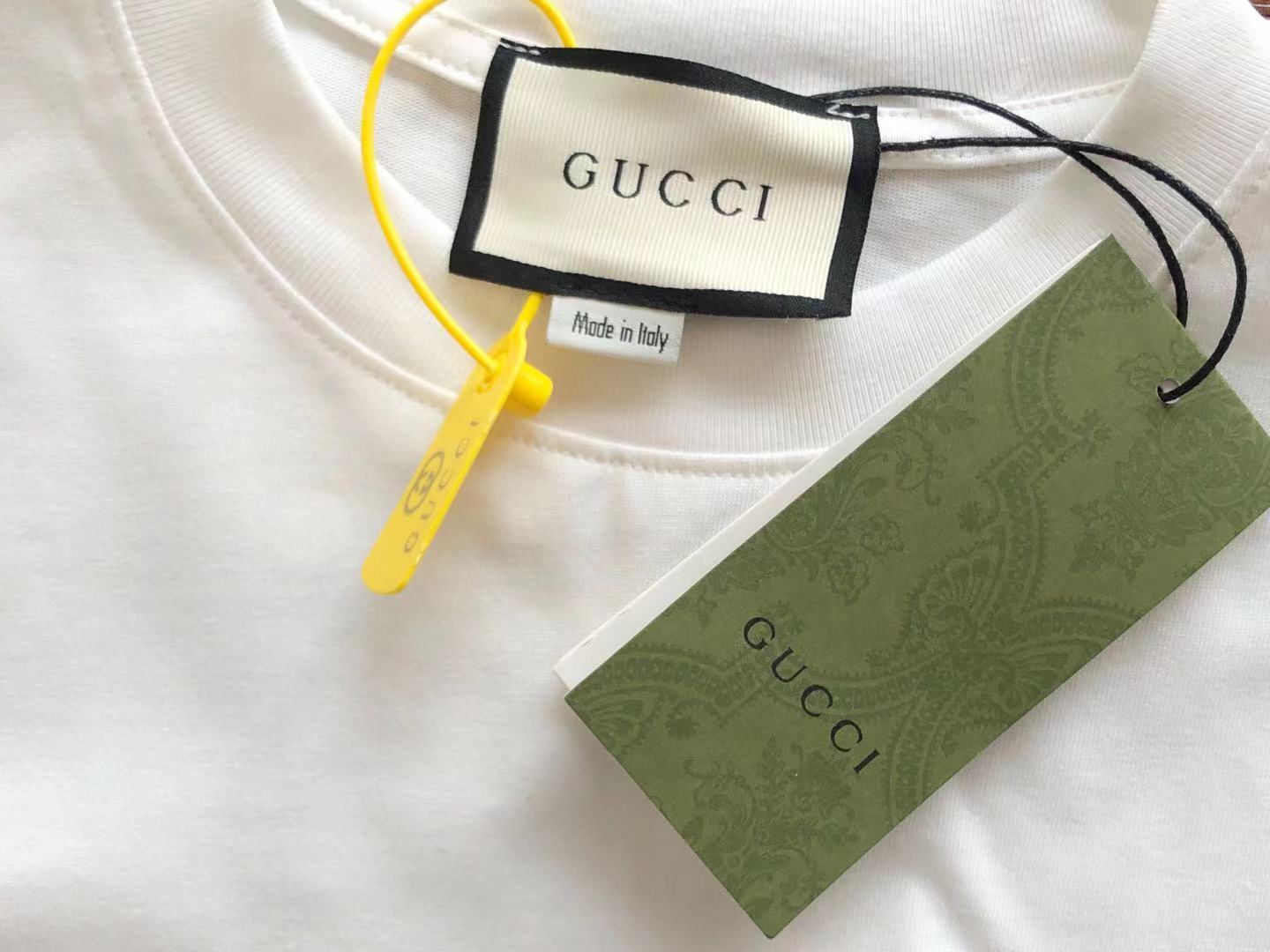 Gucci T-shirt