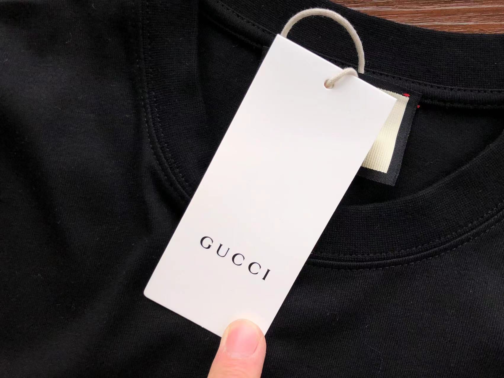 Gucci T-shirt