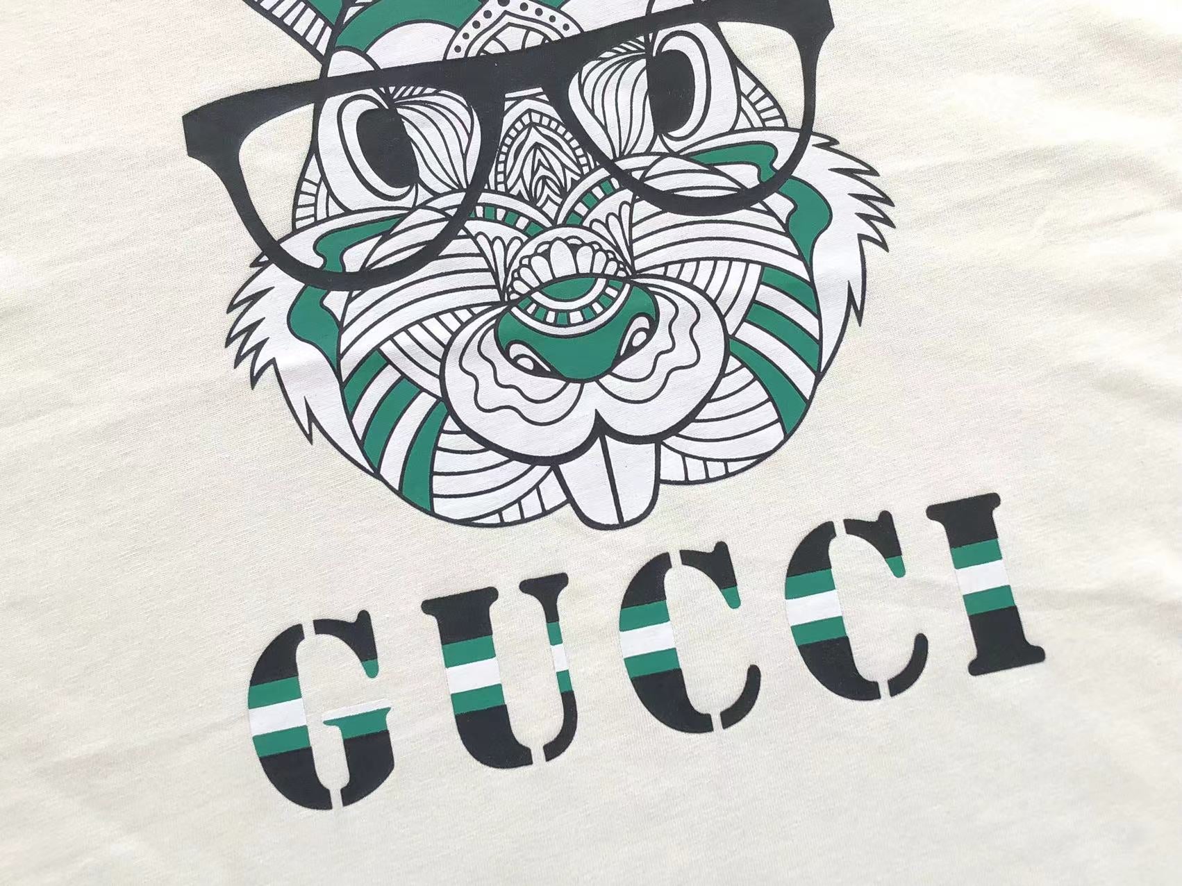 Gucci T-shirt