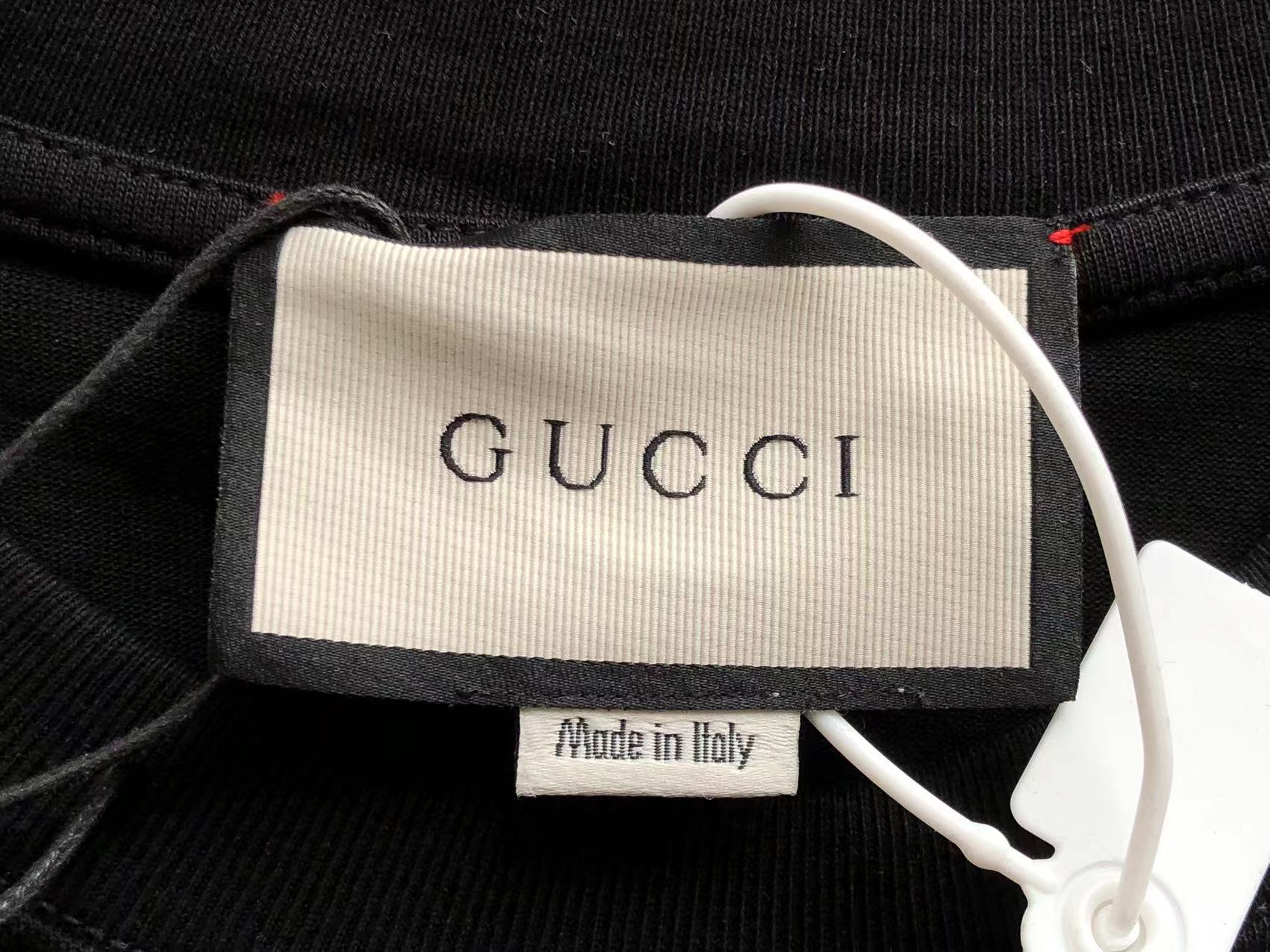 Gucci T-shirt