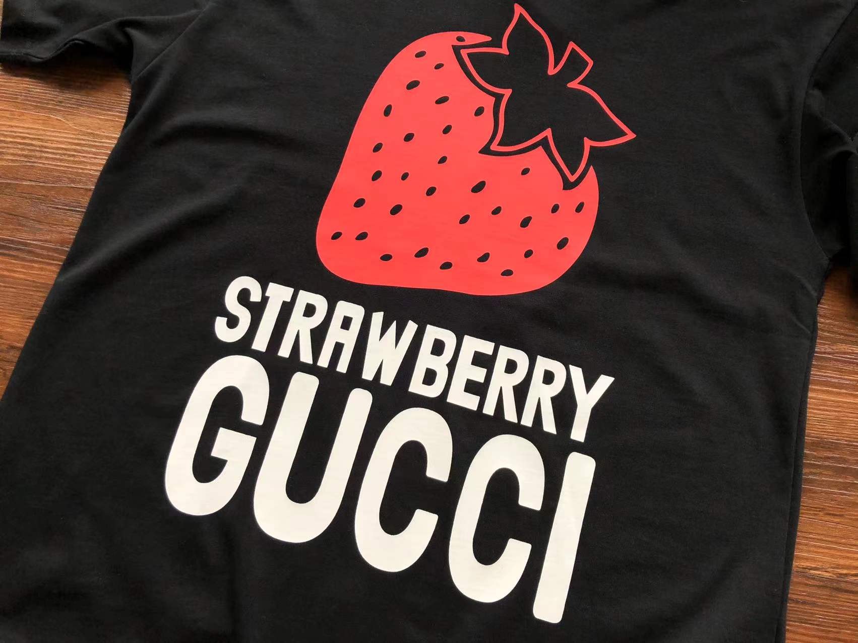 Gucci T-shirt
