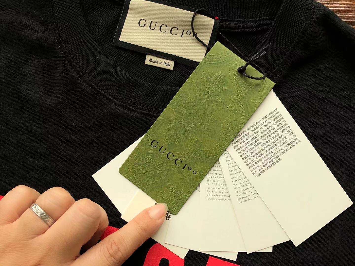Gucci T-shirt