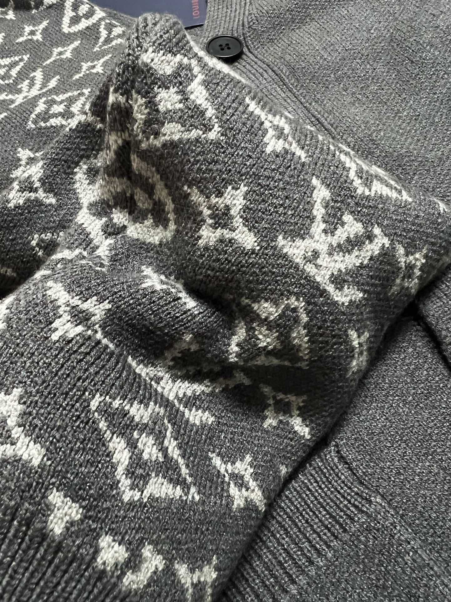Louis Vuitton Cardigan