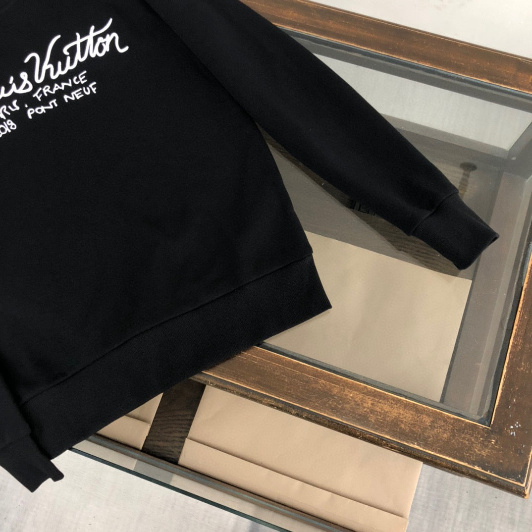 Louis Vuitton Sweatshirt