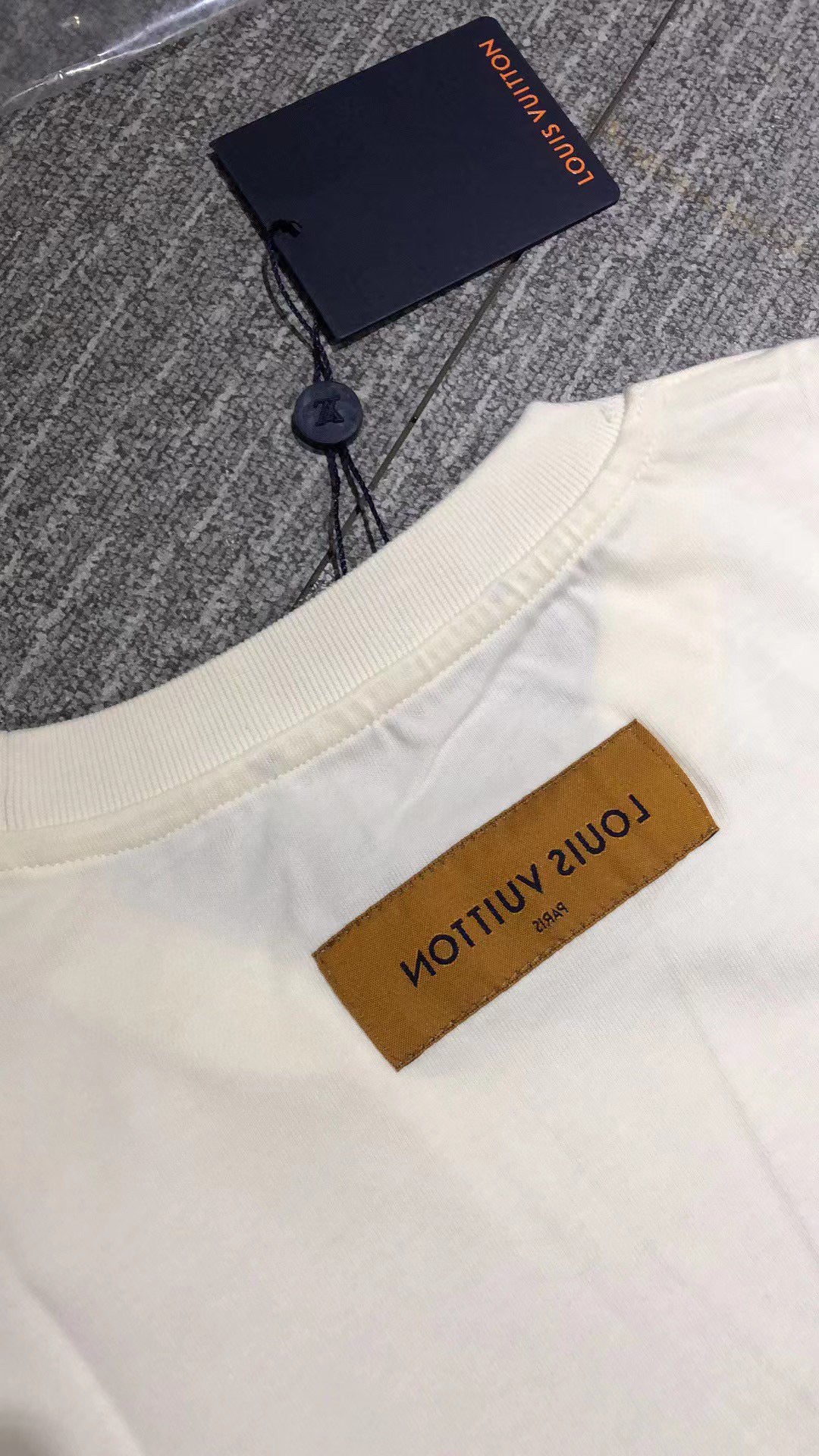 Louis Vuitton T-shirt