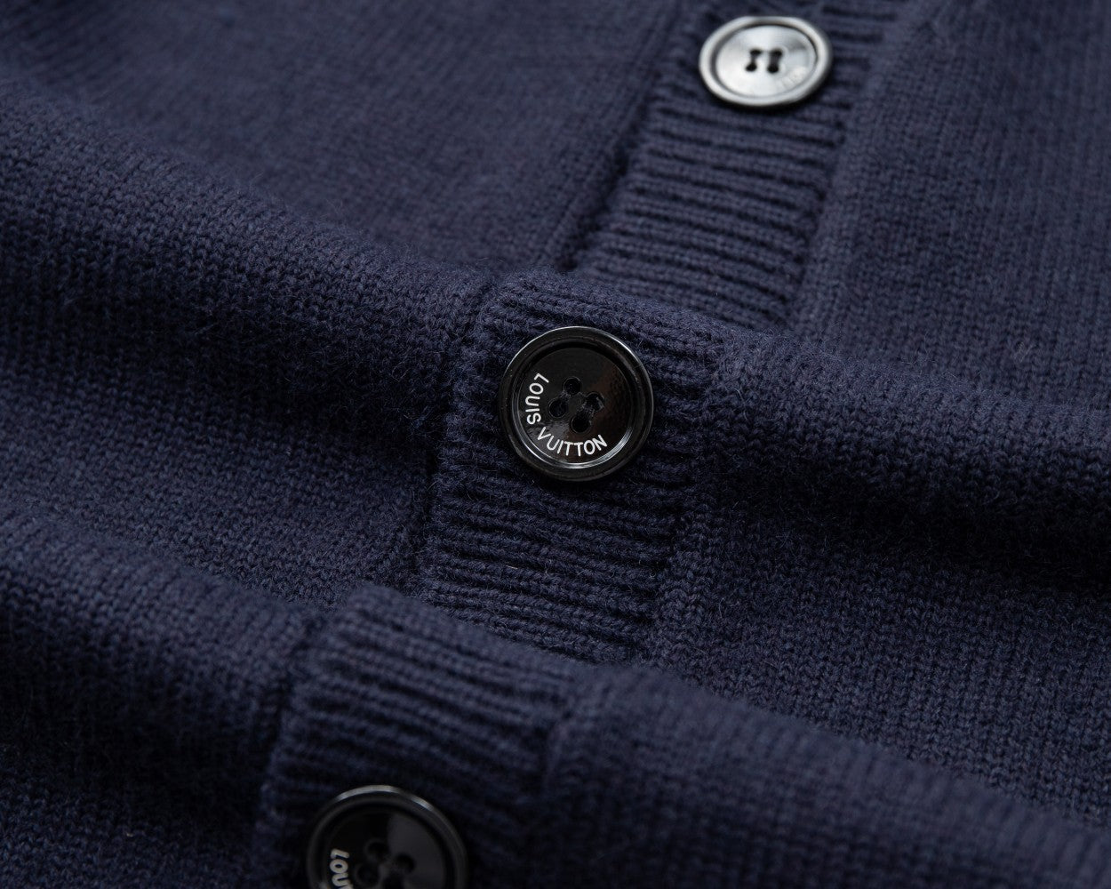 Louis Vuitton Cardigan