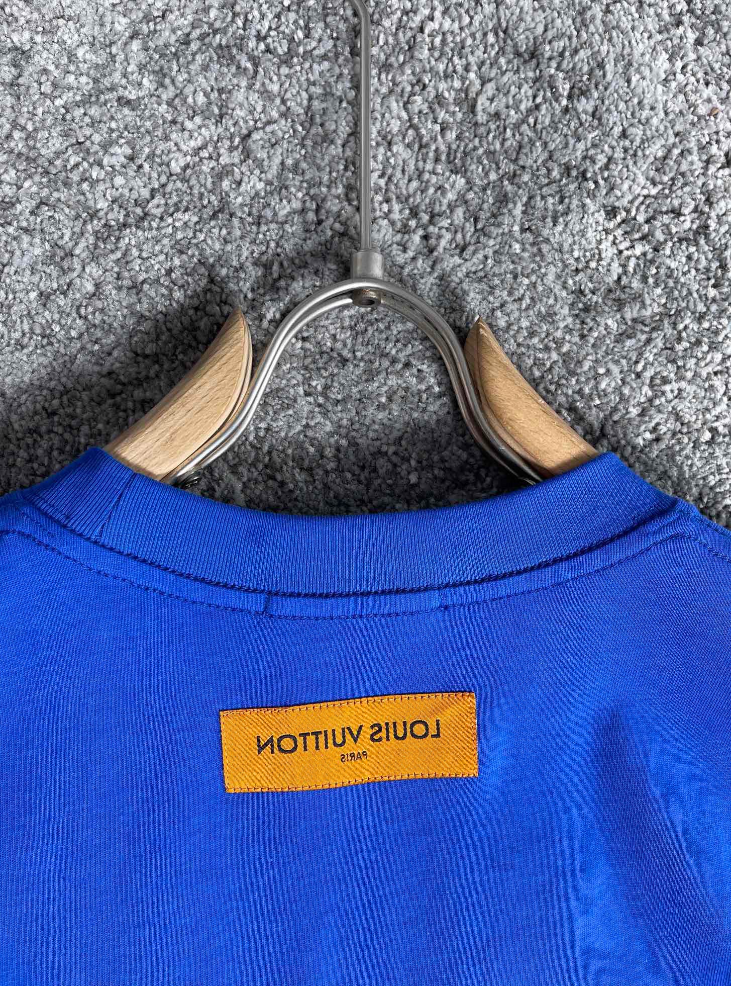 Louis Vuitton T-shirt