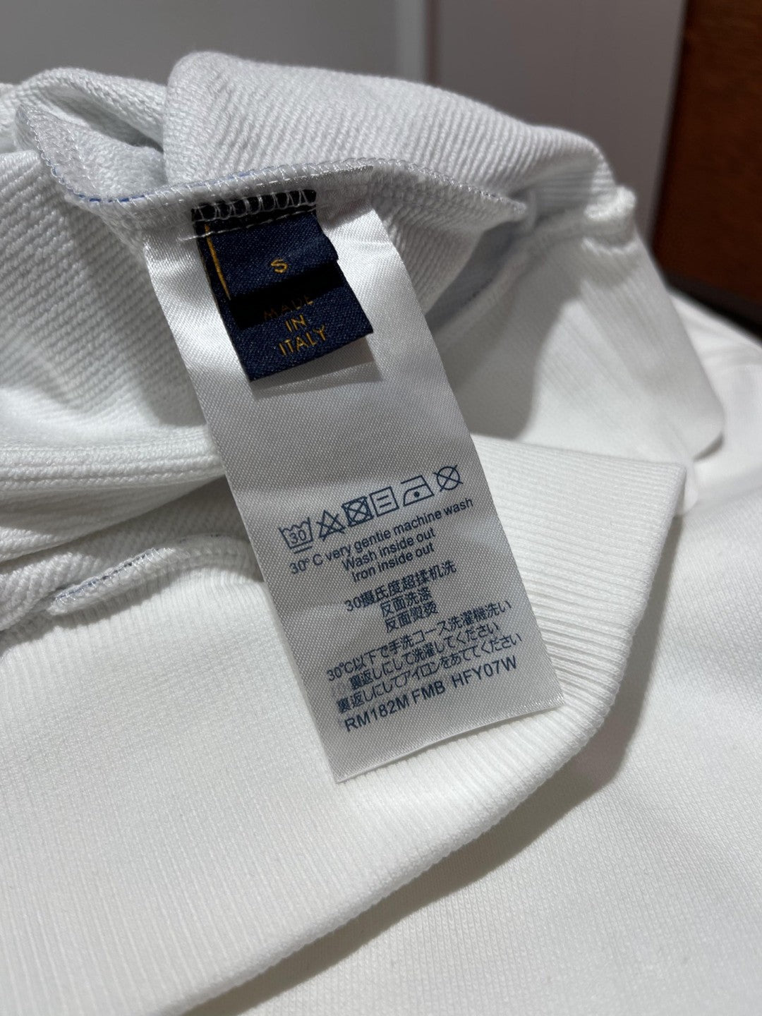 Louis Vuitton Sweatshirt