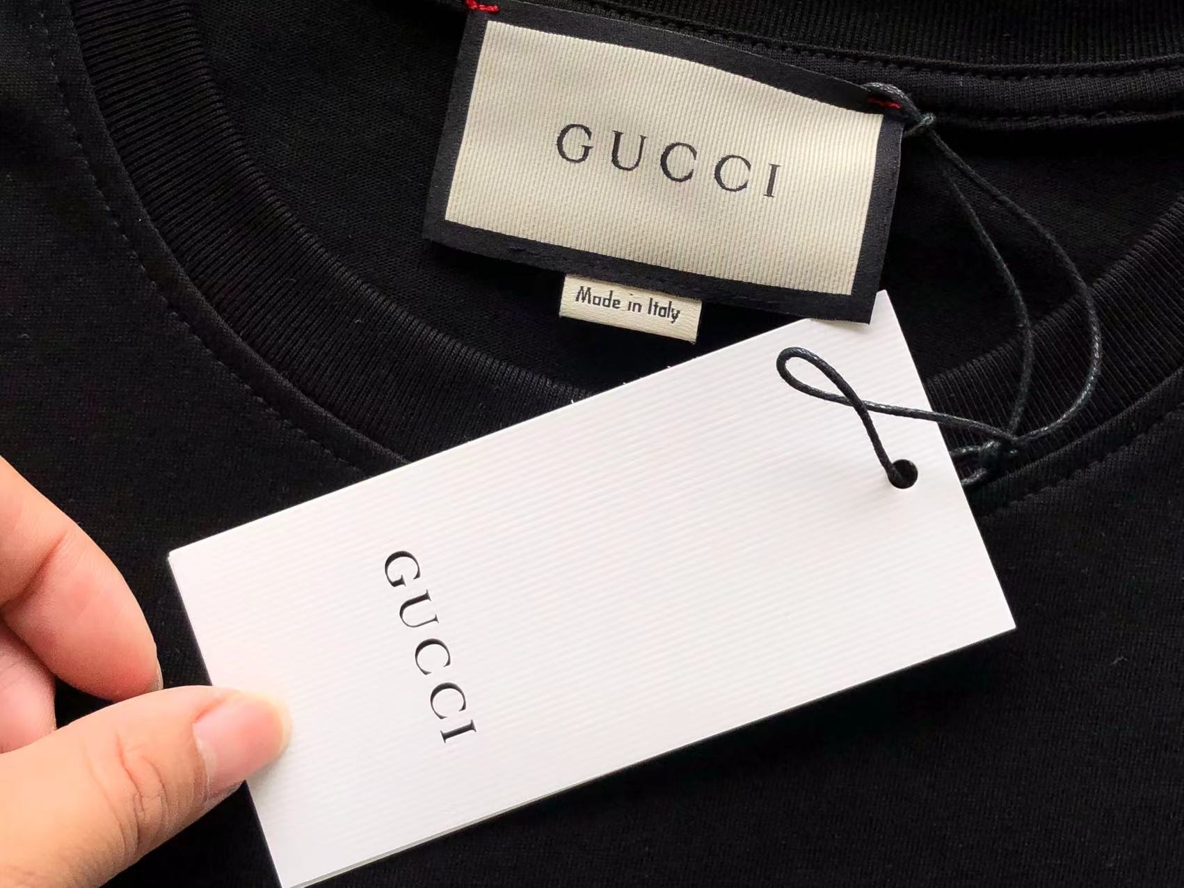 Gucci T-shirt