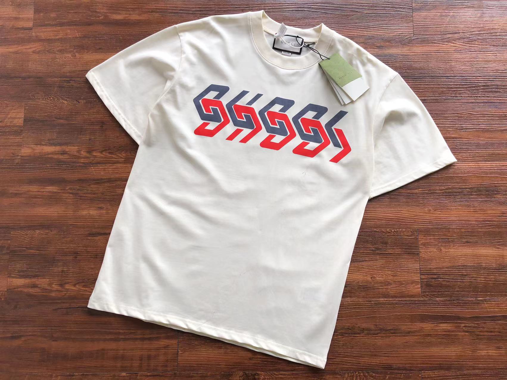 Gucci T-shirt