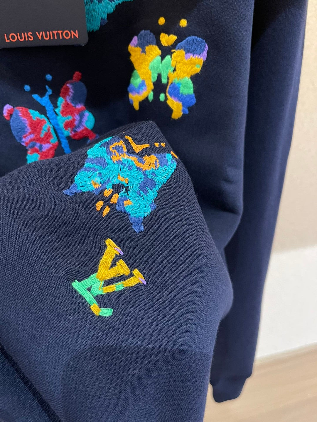 Louis Vuitton Sweatshirt