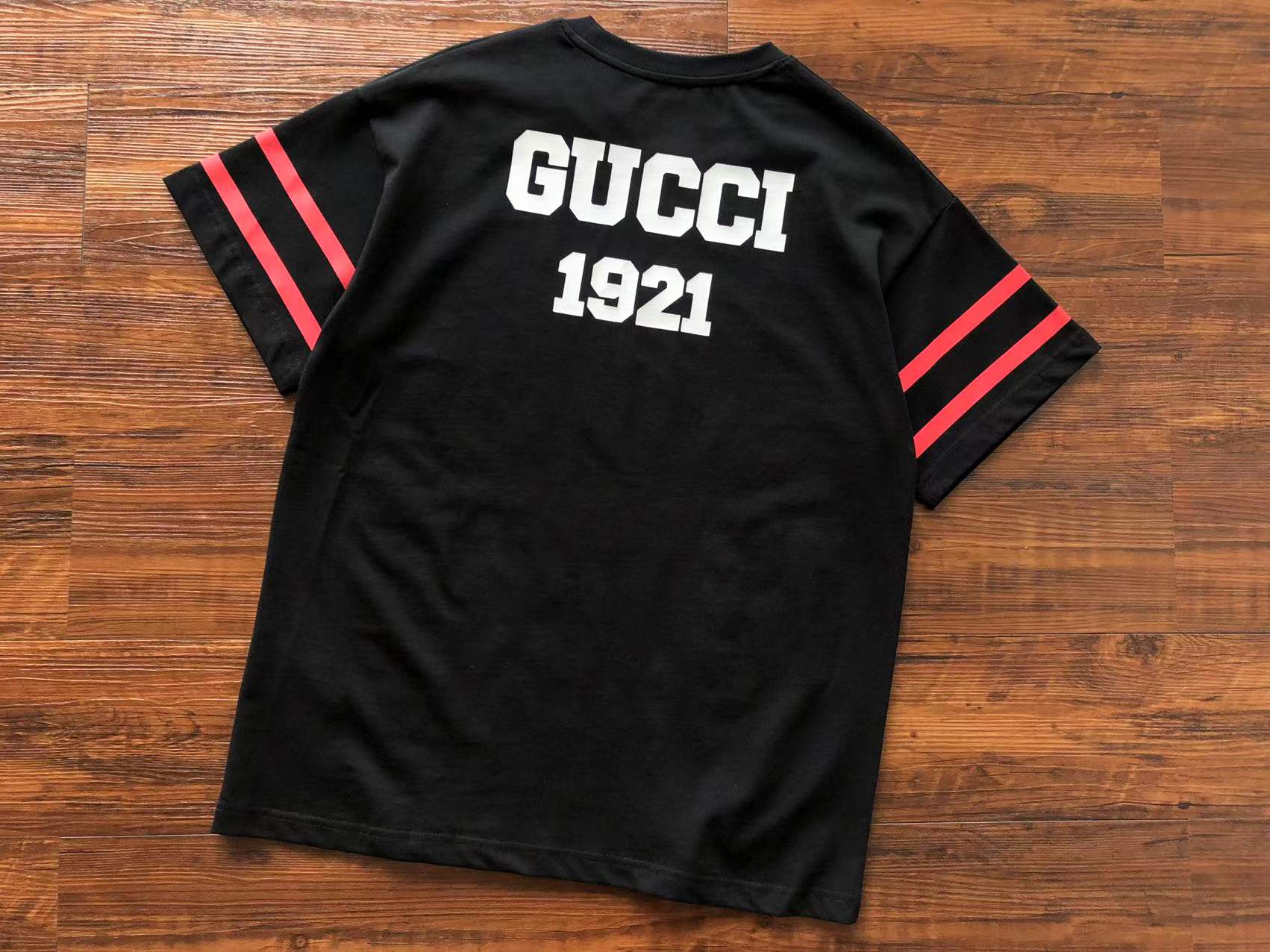 Gucci T-shirt