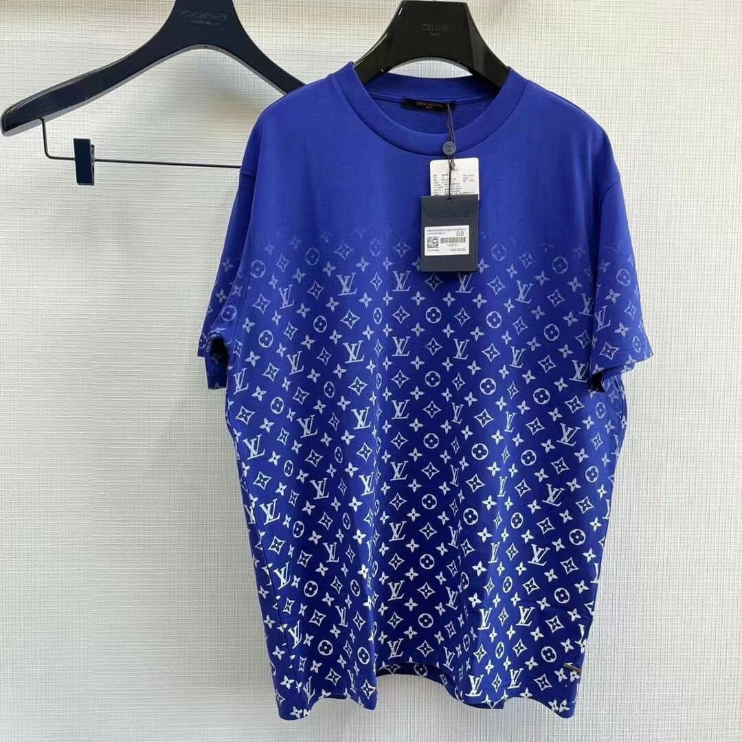 Louis Vuitton T-shirt