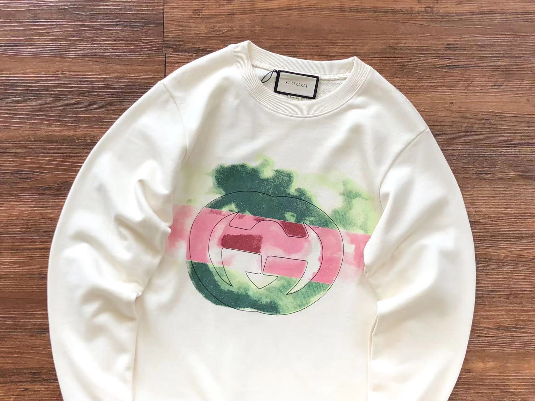 Gucci Sweatshirt