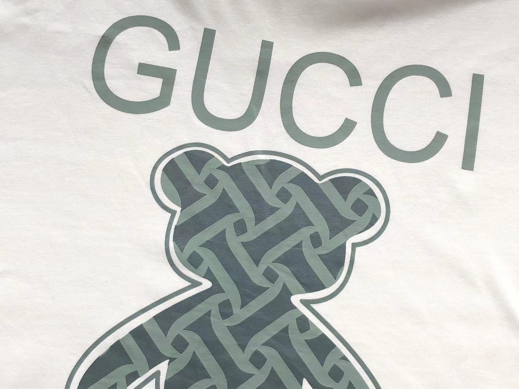 Gucci T-shirt