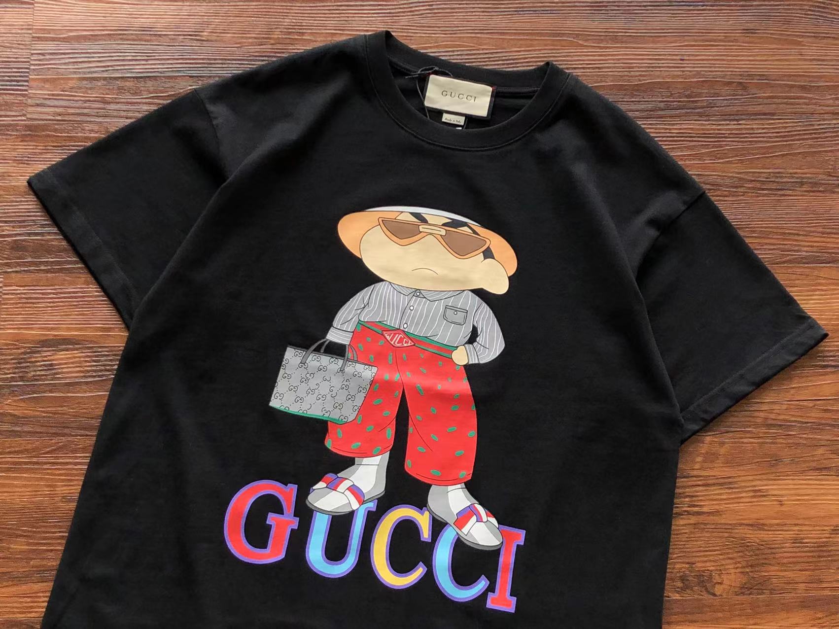 Gucci T-shirt