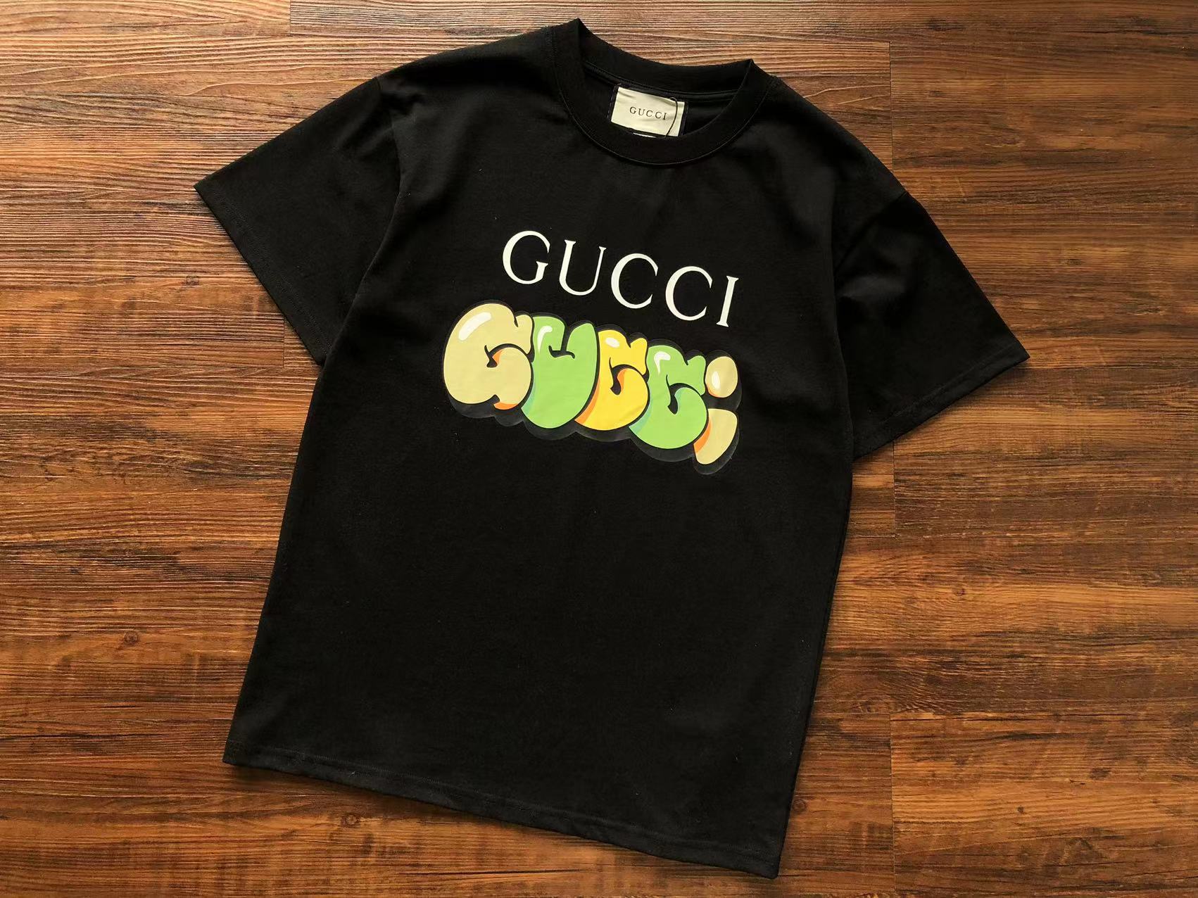 Gucci T-shirt