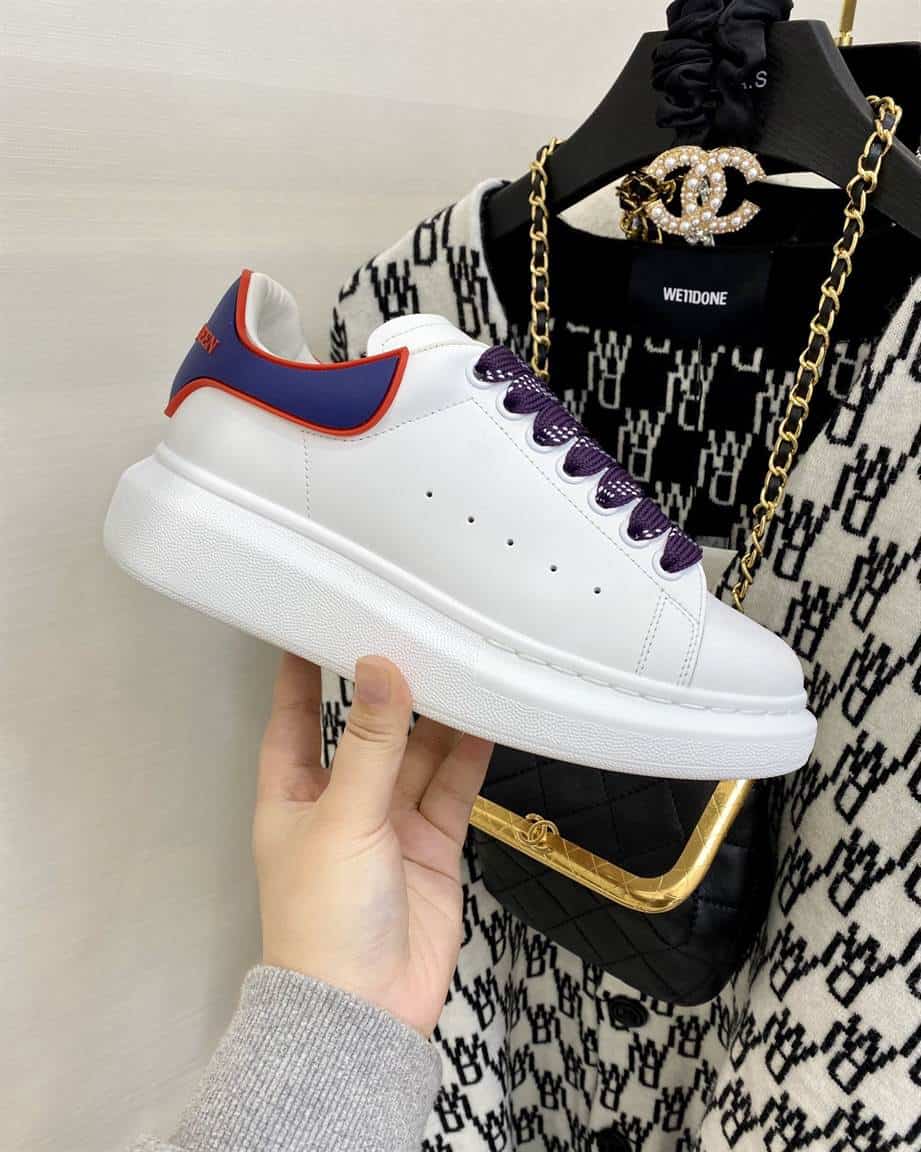 ALEXANDER MCQUEEN SNEAKER   AM23