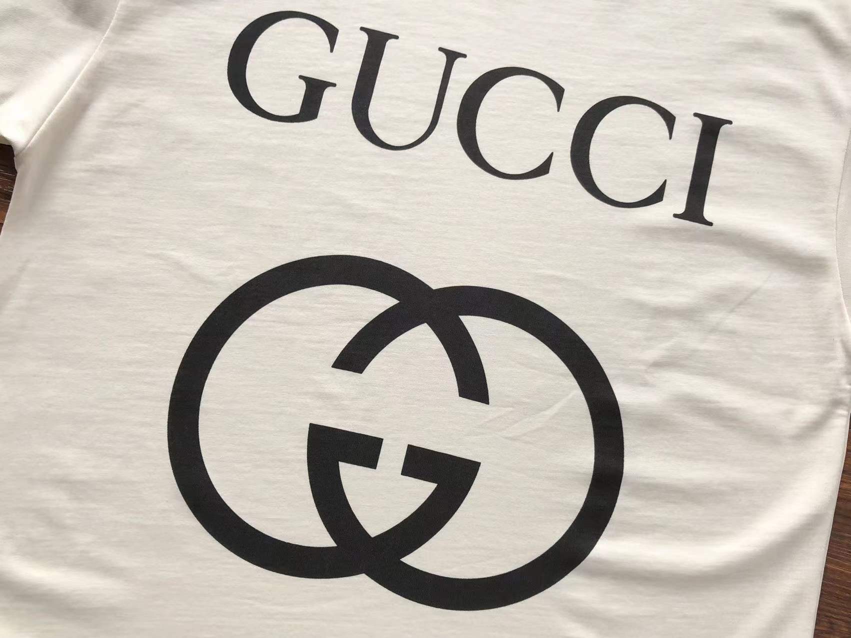 Gucci T-shirt