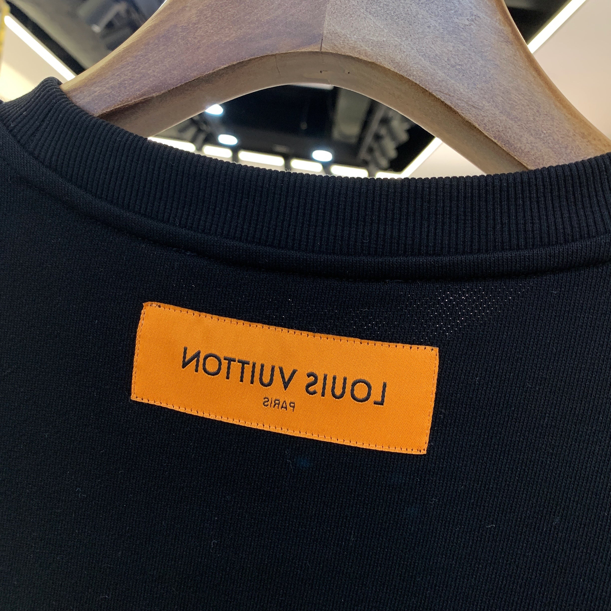 Louis Vuitton Sweatshirt