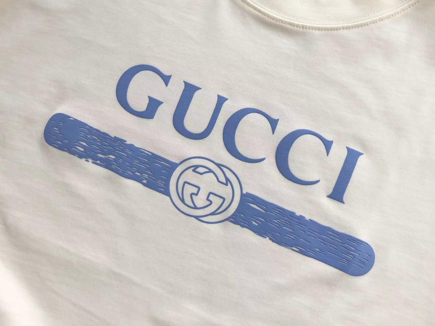 Gucci T-shirt