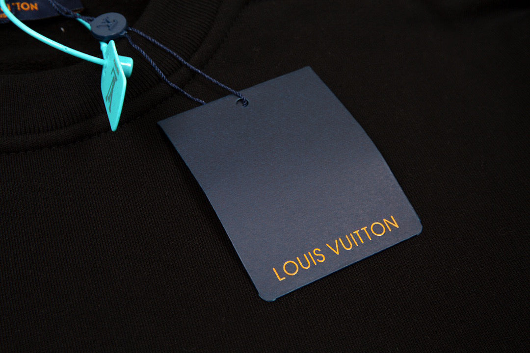 Louis Vuitton Sweatshirt