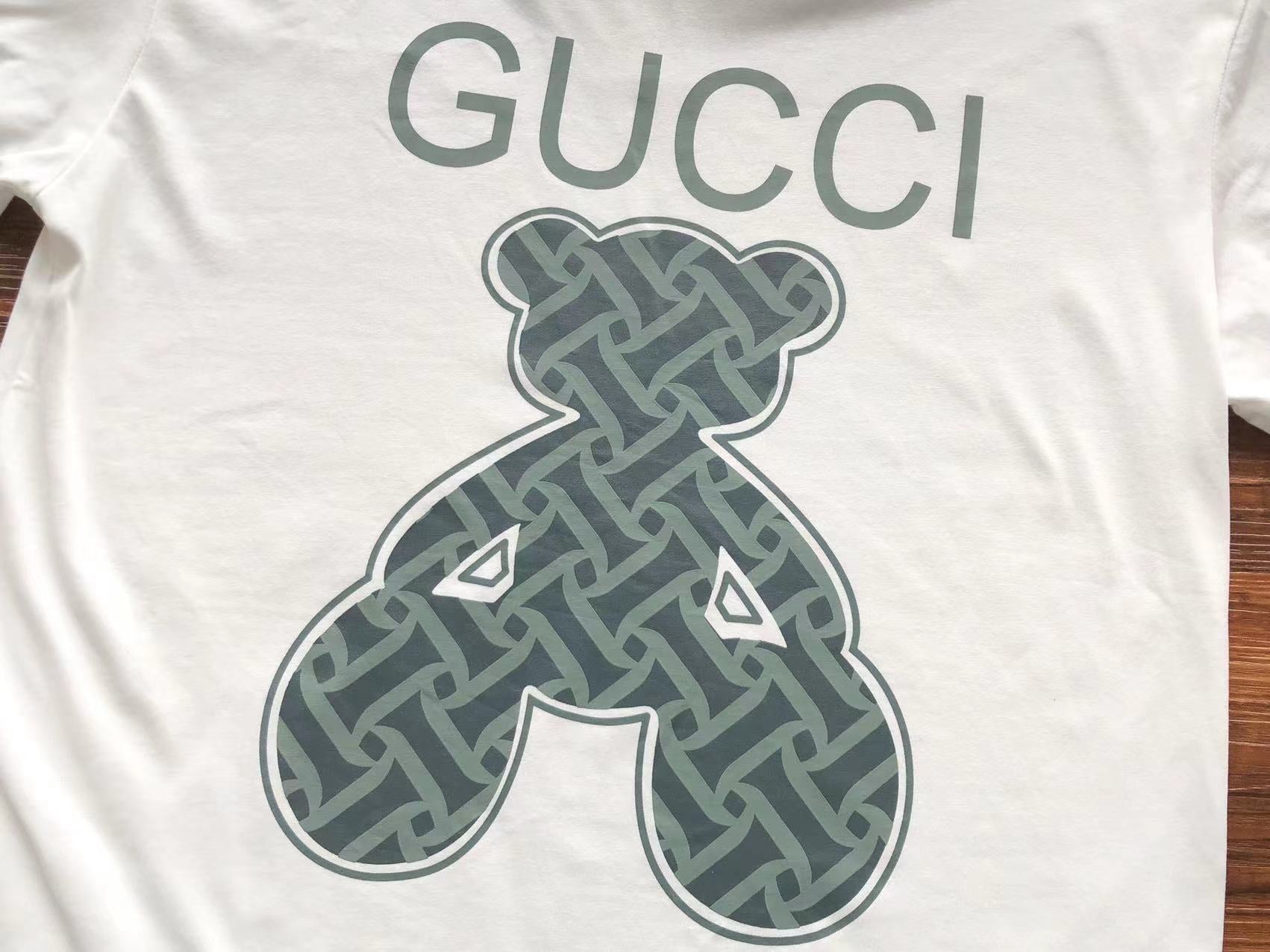 Gucci T-shirt