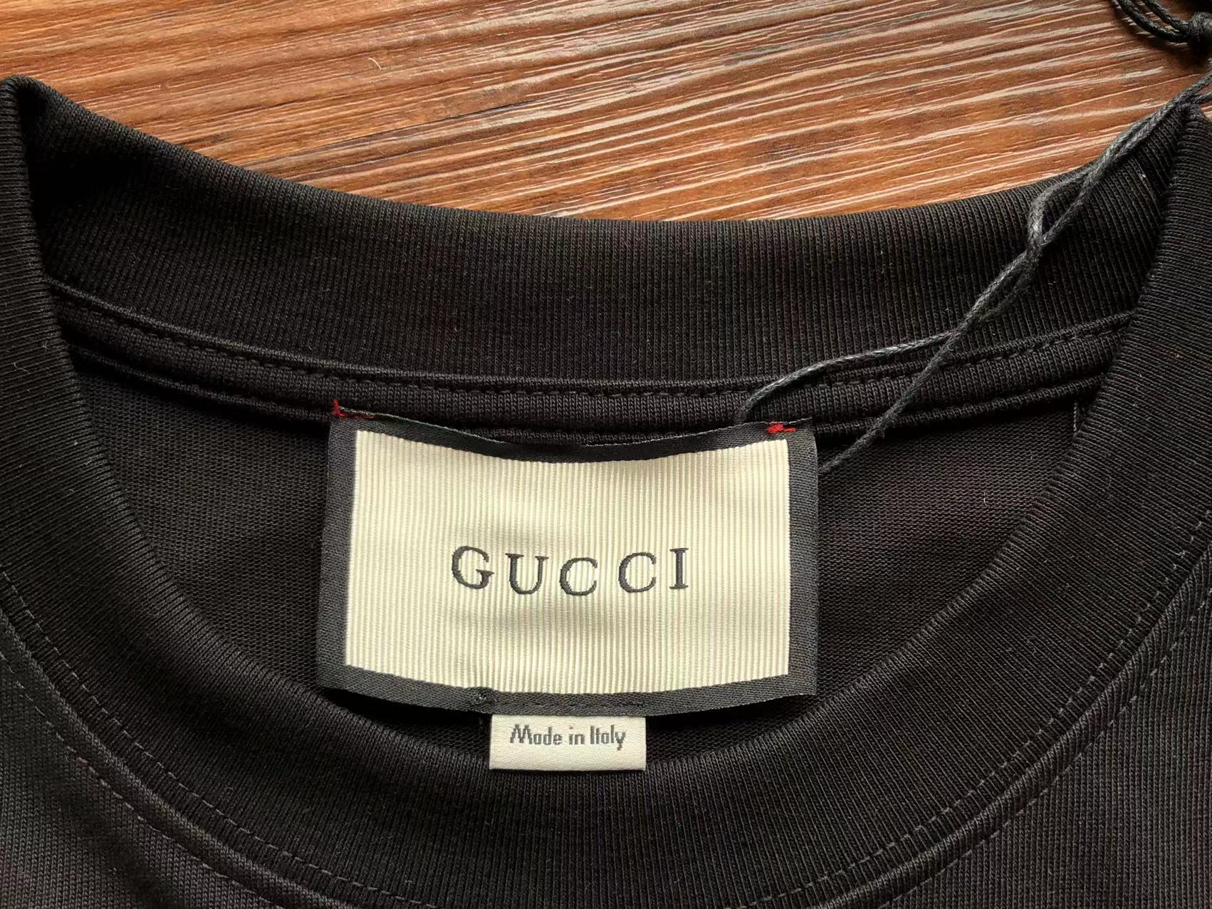 Gucci T-shirt