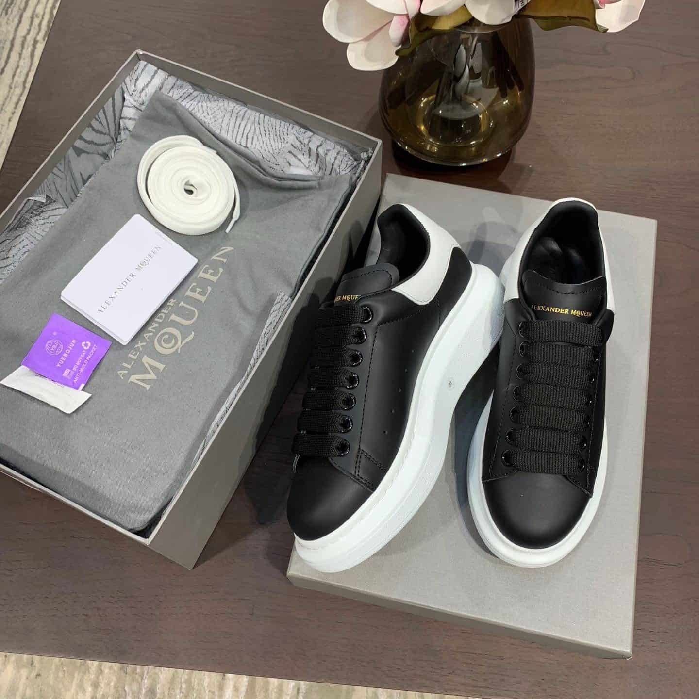 Alexander Mcqueen Sneaker Dupe - AM11