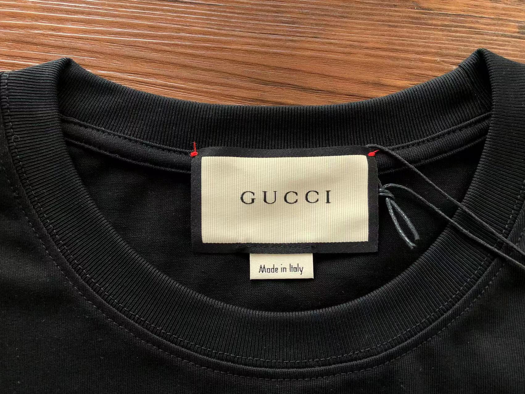 Gucci T-shirt