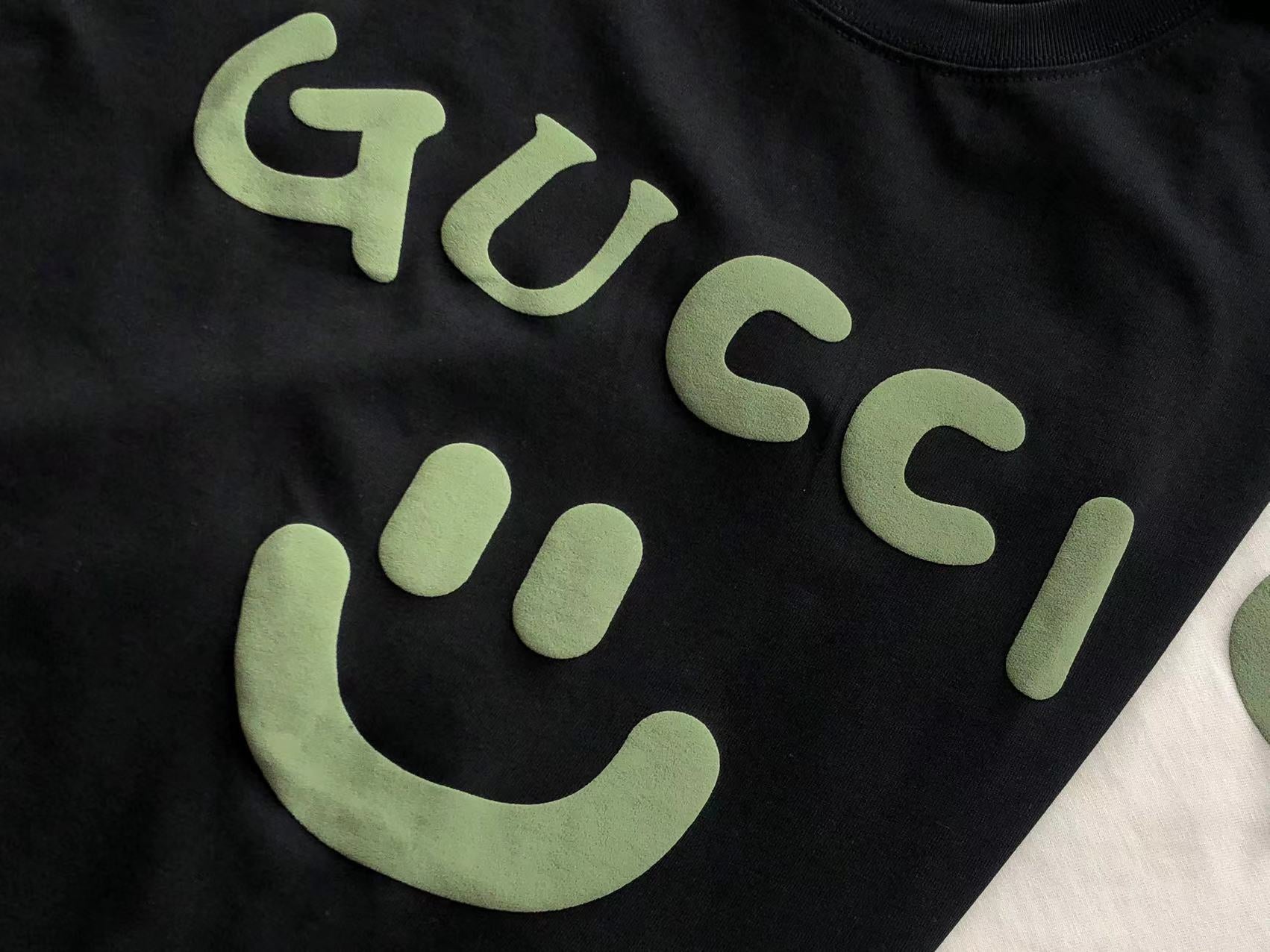 Gucci T-shirt