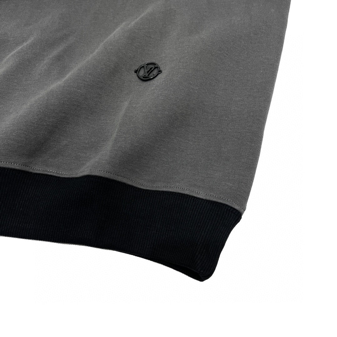 Louis Vuitton Sweatshirt