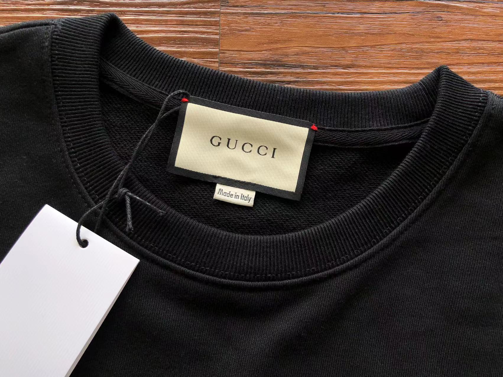 Gucci Sweatshirt