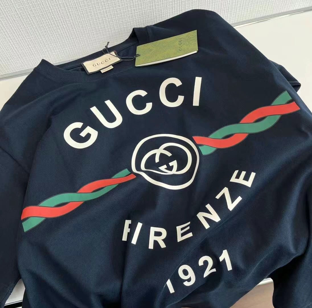 Gucci T-shirt