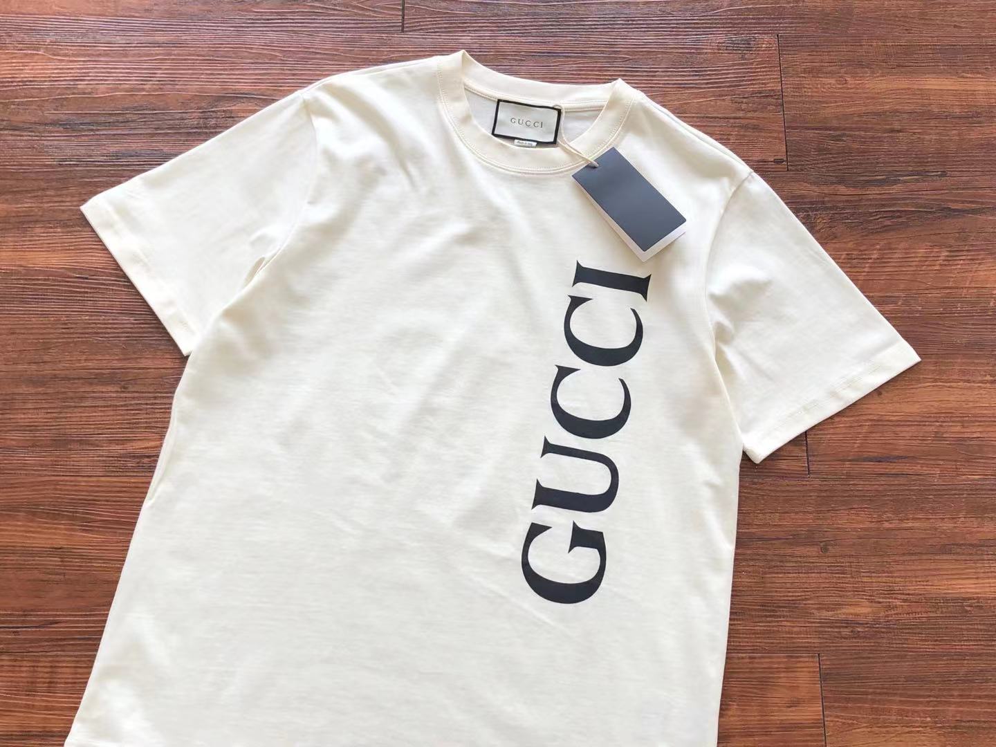 Gucci T-shirt