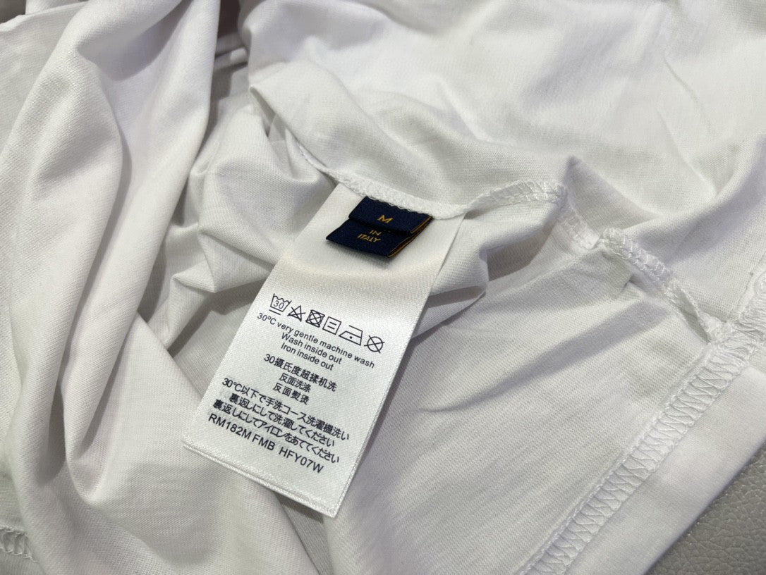 Louis Vuitton T-shirt