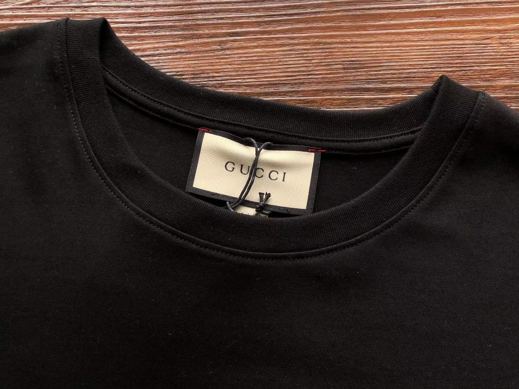 Gucci T-shirt