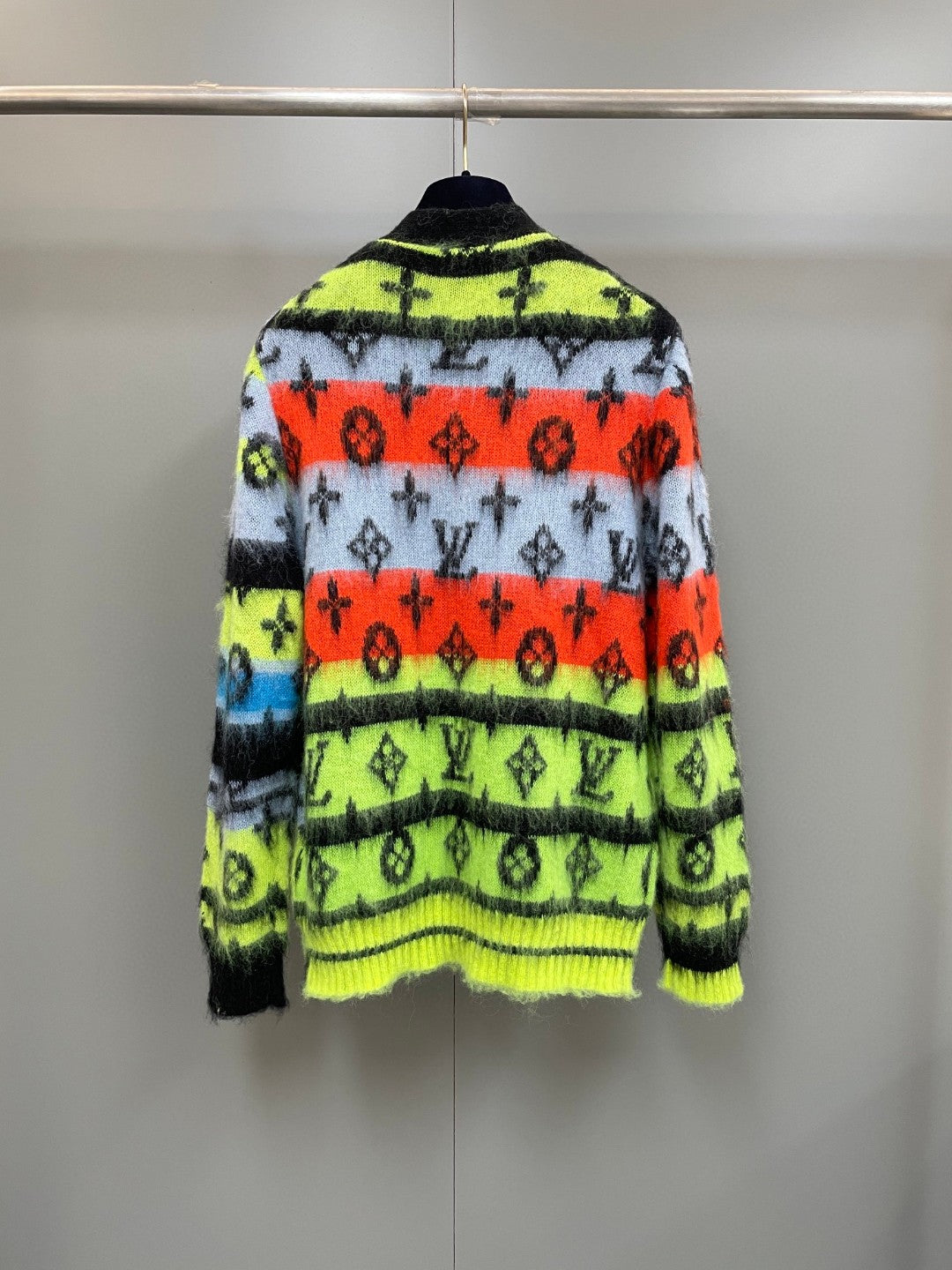 Louis Vuitton Cardigan