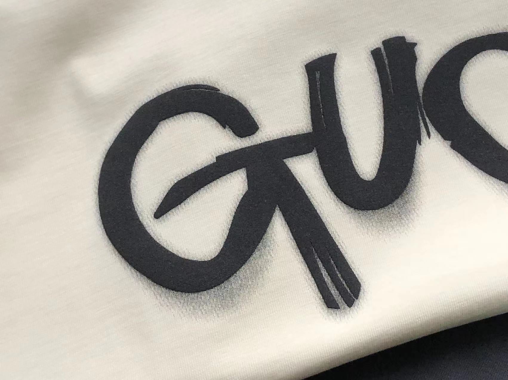 Gucci T-shirt