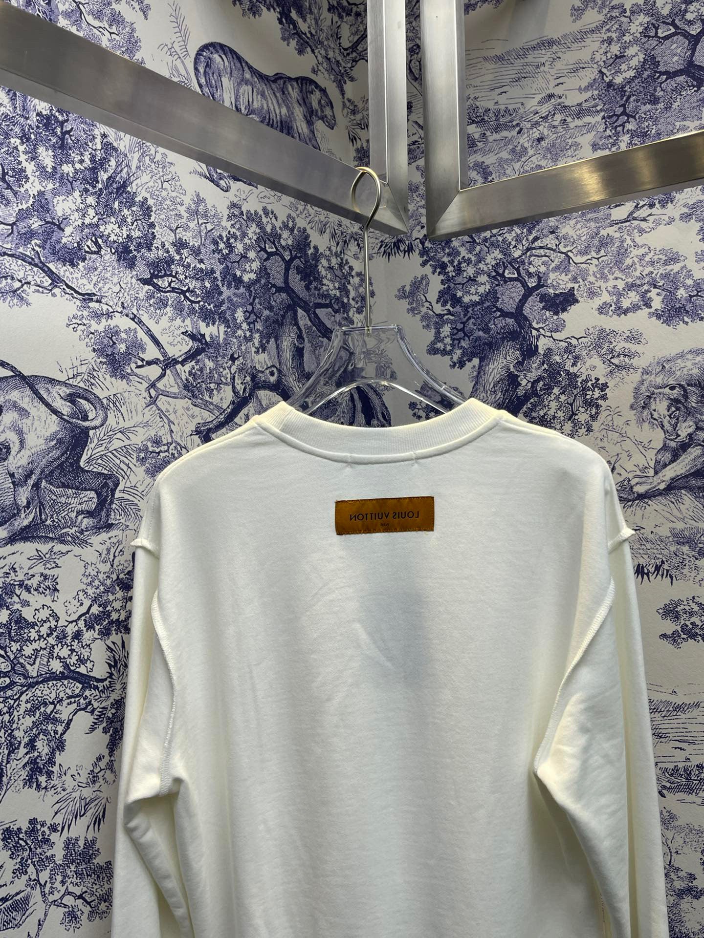 Louis Vuitton Sweatshirt