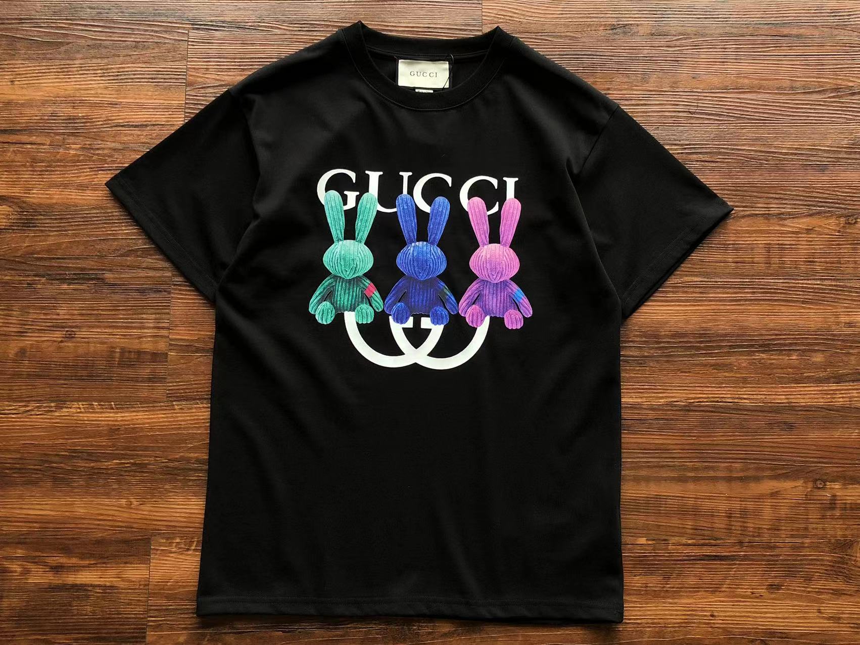 Gucci T-shirt