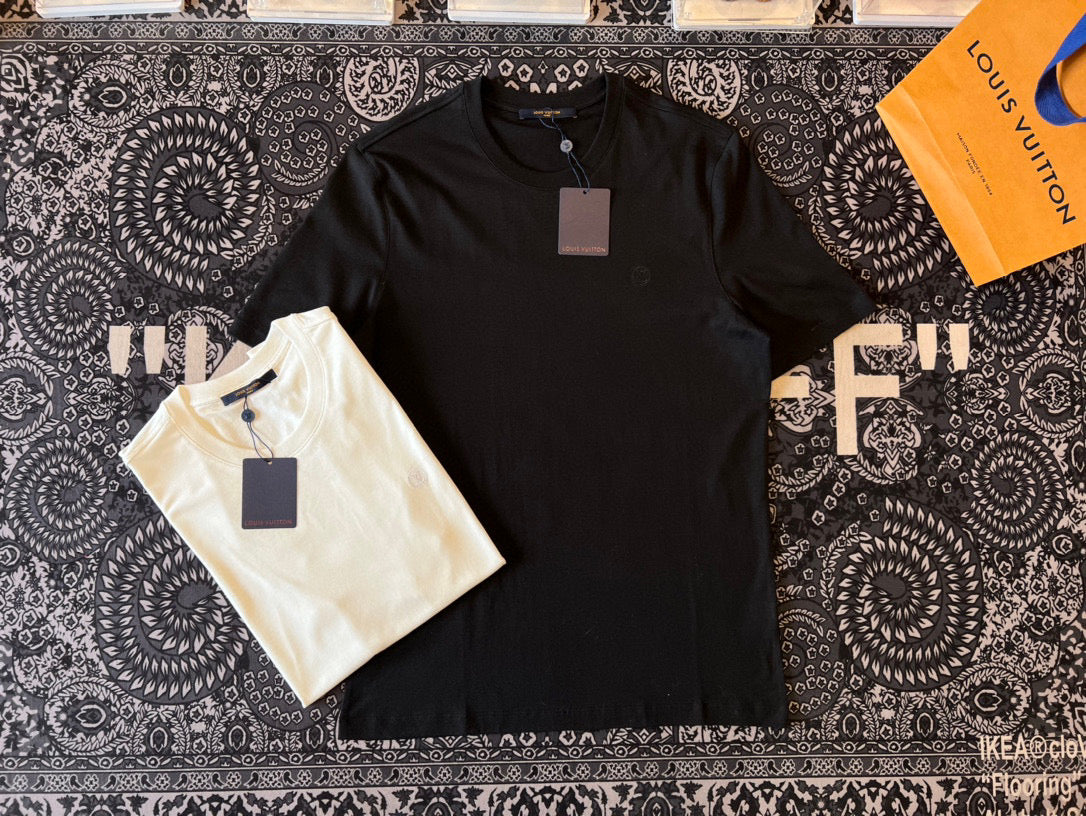 Louis Vuitton T-shirt