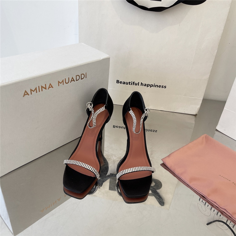 amina muaddi giorgia heels