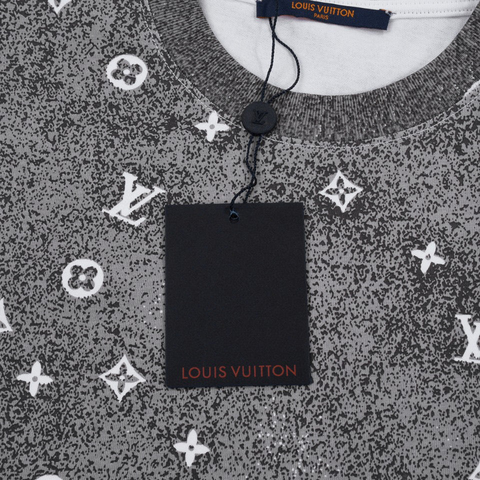 Louis Vuitton T-shirt
