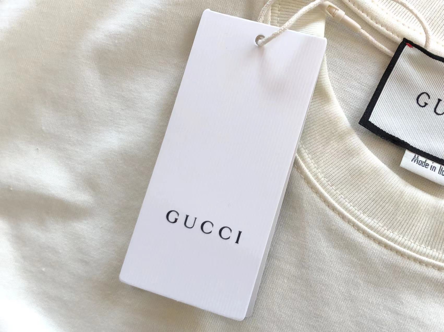 Gucci T-shirt